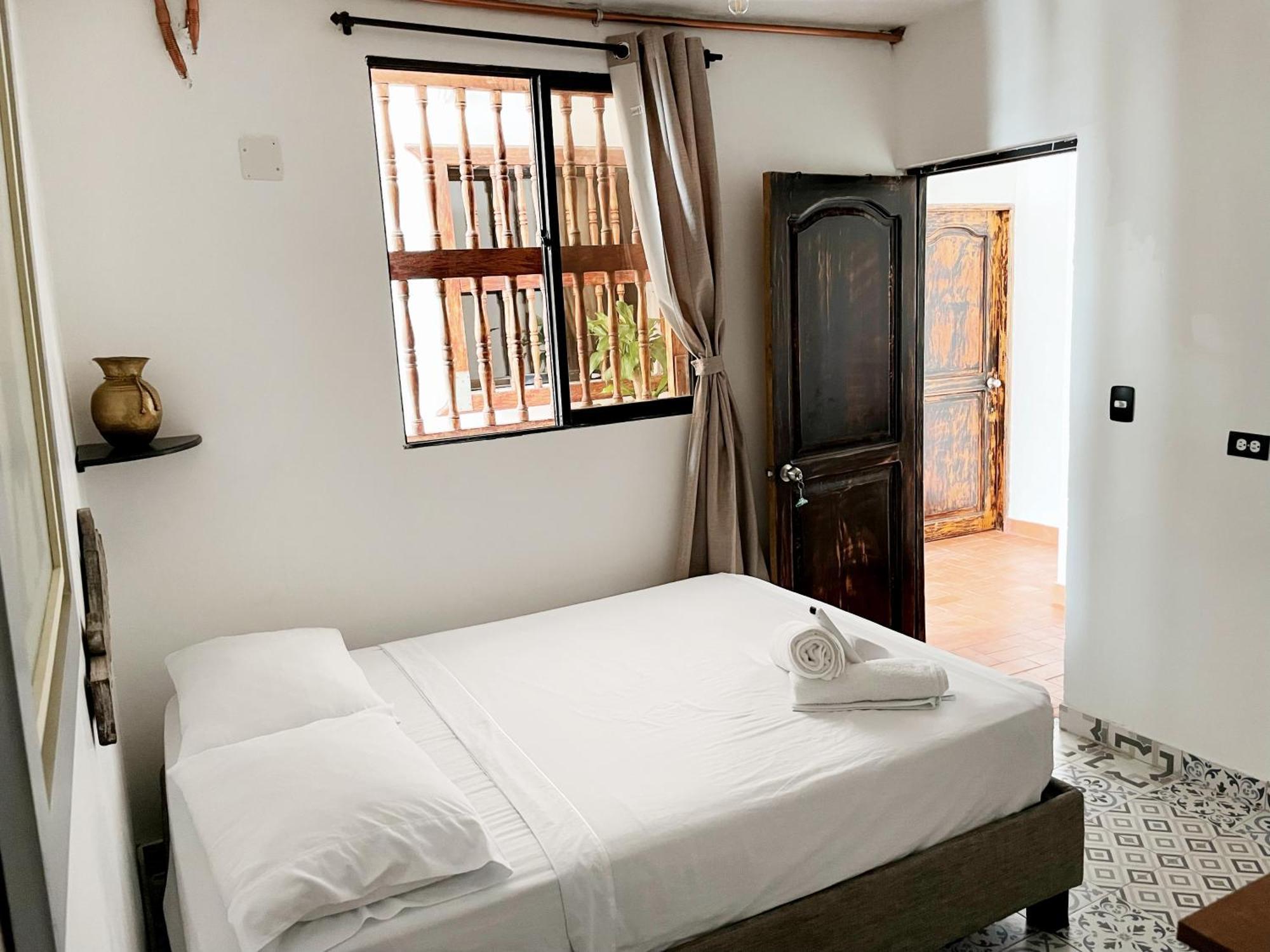 Pachamama Hostel Картахена Экстерьер фото